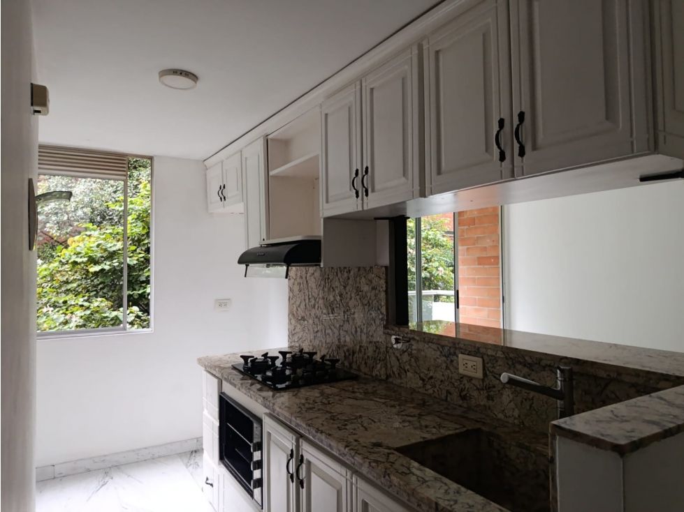 Apartamento en venta Antioquia Envigado Loma Del Barro 63 m2 Habitaciones 3 Baños 2 Garajes 1 Precio $479000000