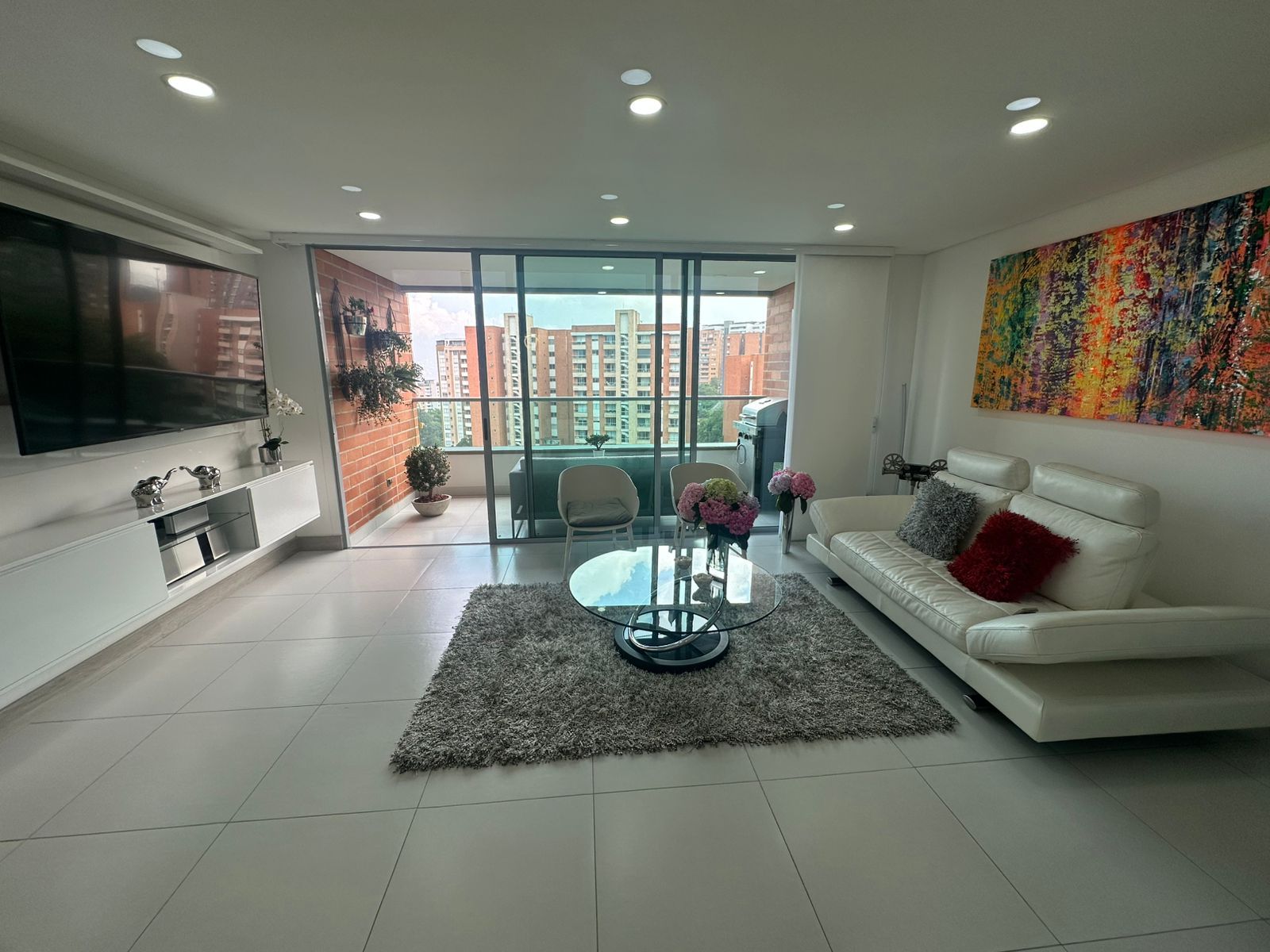 Apartamento en venta Antioquia Envigado El Chocho 116 m2 Habitaciones 3 Baños 3 Garajes 2 Precio $1240000000