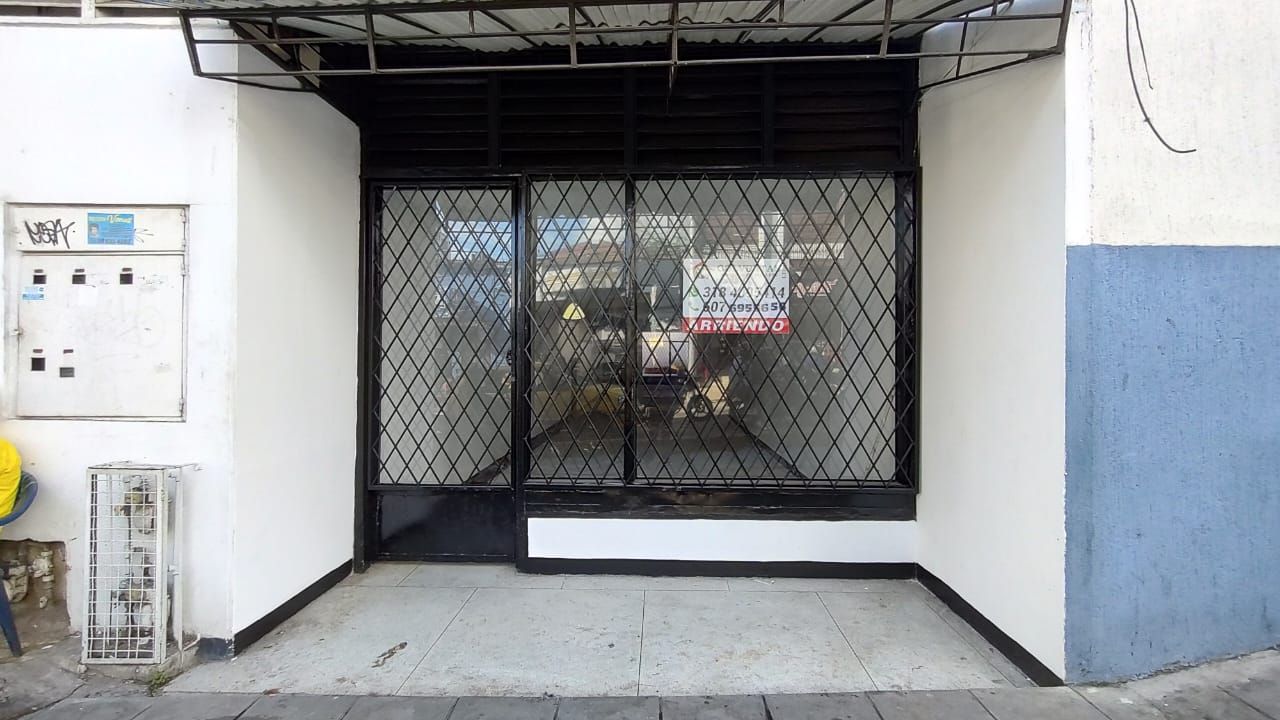 Local Comercial en arriendo Santander Bucaramanga Centro 130 m2 Habitaciones 0 Baños 2 Garajes 0 Precio $4100000