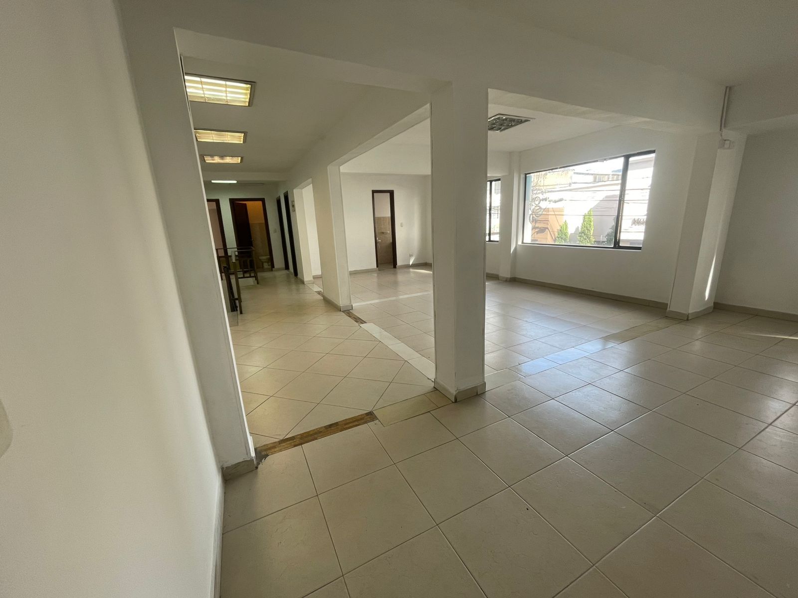 Oficina en arriendo Nariño Pasto Las Cuadras 120 m2 Habitaciones 0 Baños 4 Garajes 0 Precio $3600000