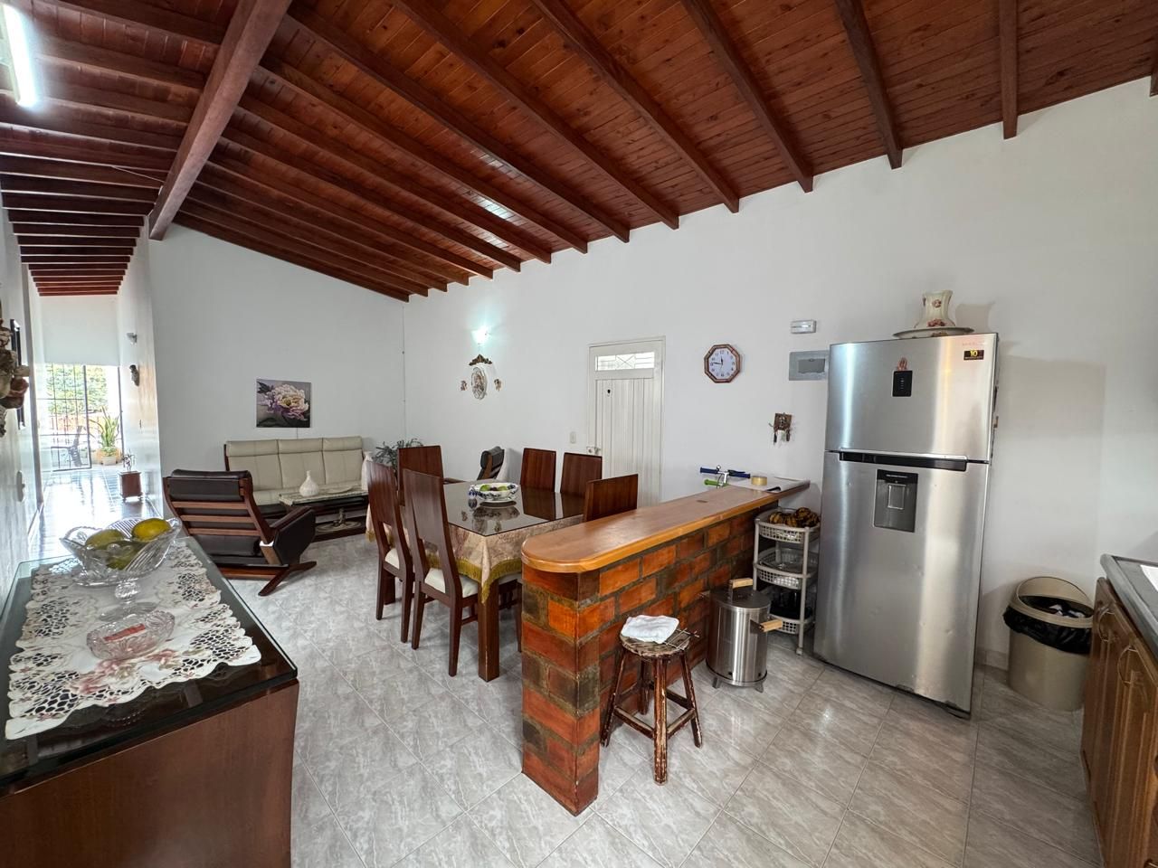 Apartamento en arriendo o venta Antioquia El Carmen De Viboral Barrio Ospina 75 m2 Habitaciones 3 Baños 2 Garajes 0 Precio venta $315000000 Precio arriendo $1500000