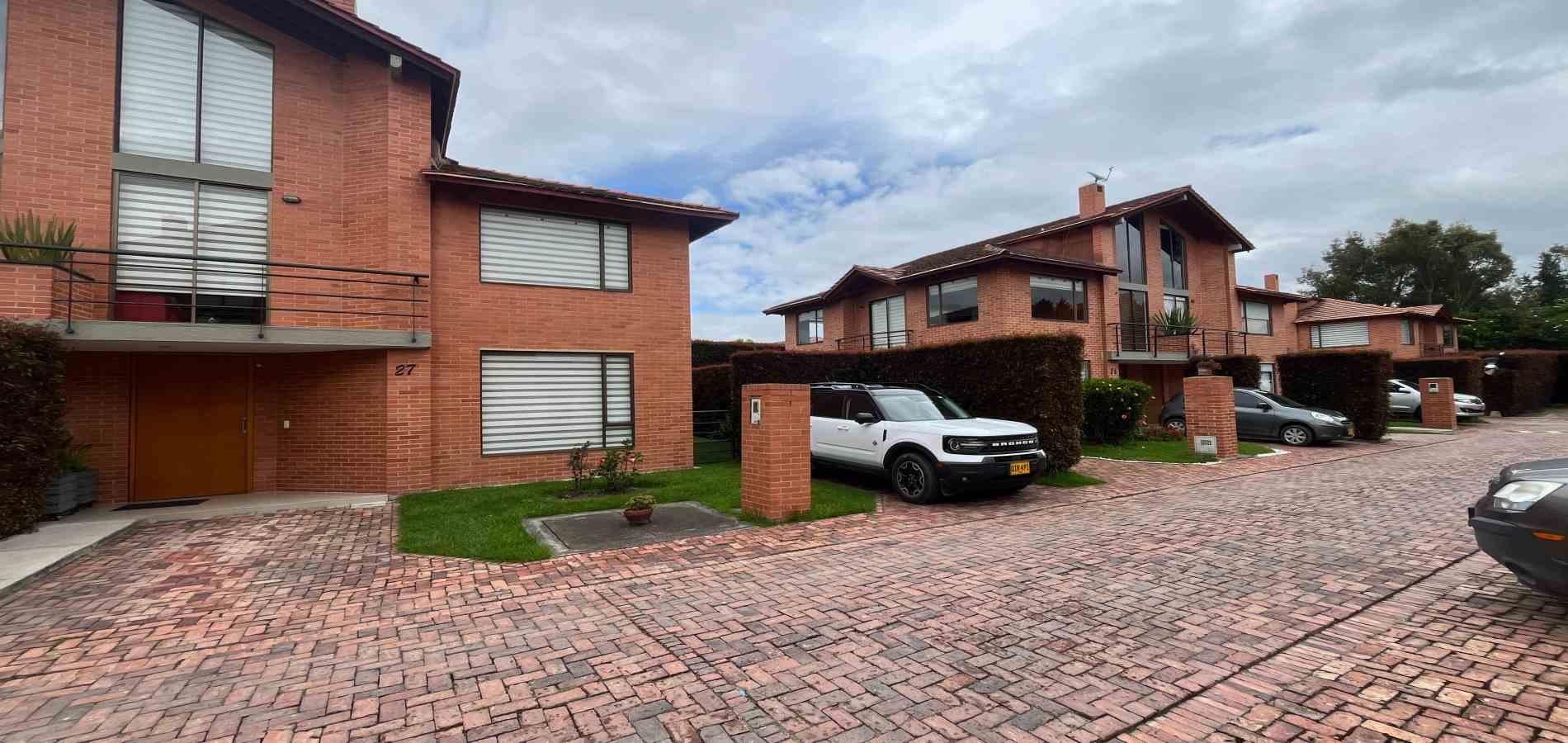 Casa en venta Cundinamarca Chía Cn Hacienda La Luna 151 m2 Habitaciones 3 Baños 3 Garajes 2 Precio $850000000