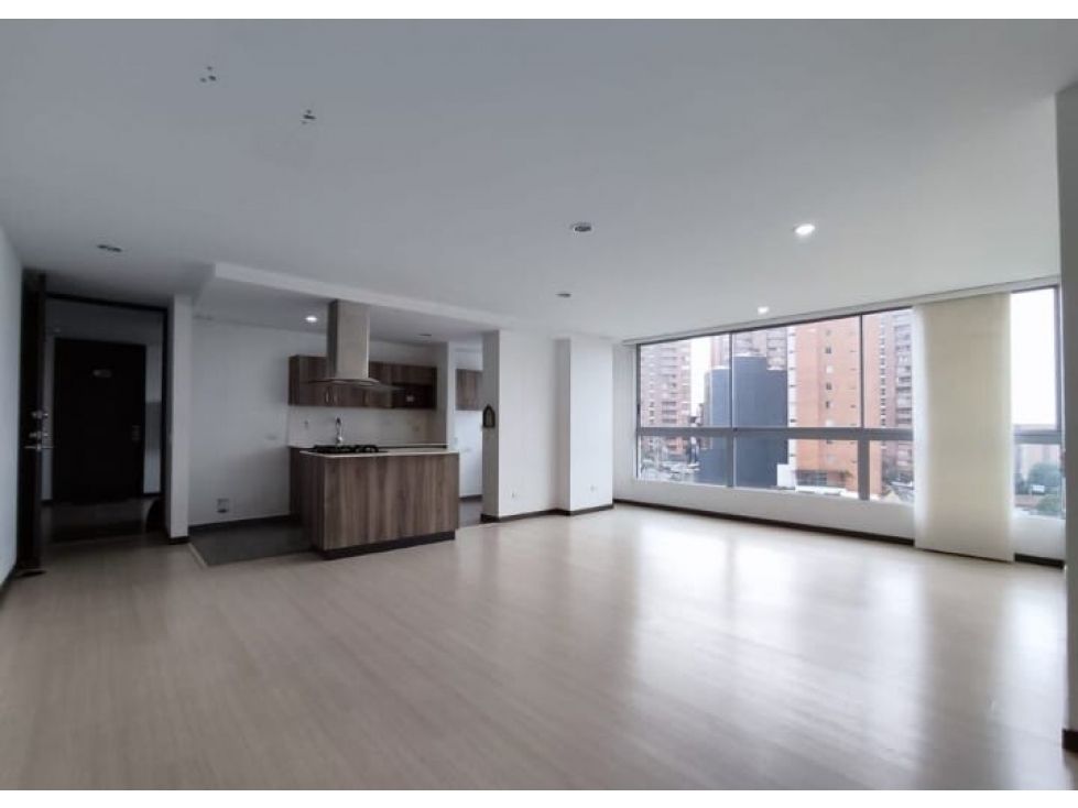 Apartamento en arriendo Antioquia Envigado El Esmeraldal 100 m2 Habitaciones 3 Baños 2 Garajes 2 Precio $4600000