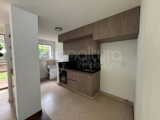 Casa en arriendo Antioquia Envigado La Inmaculada 120 m2 Habitaciones 3 Baños 4 Garajes 2 Precio $7300000