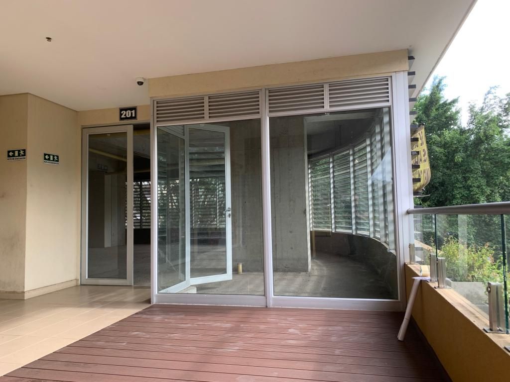 Oficina en arriendo Valle Del Cauca Cali Area Libre - Parque Del Amor 110 m2 Habitaciones 0 Baños 1 Garajes 0 Precio $7500000