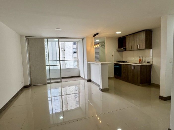 Apartamento en arriendo Antioquia Itagüí Santa Catalina 67 m2 Habitaciones 2 Baños 2 Garajes 1 Precio $2500000