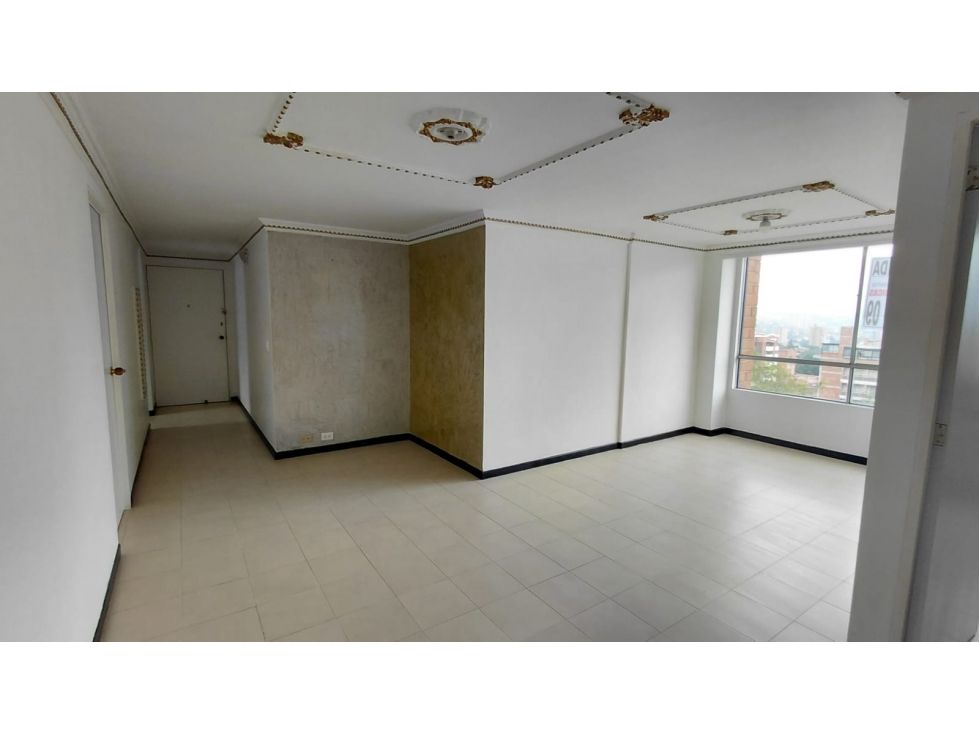 Apartamento en arriendo Antioquia Medellín Cristobal 100 m2 Habitaciones 4 Baños 2 Garajes 1 Precio $3000000