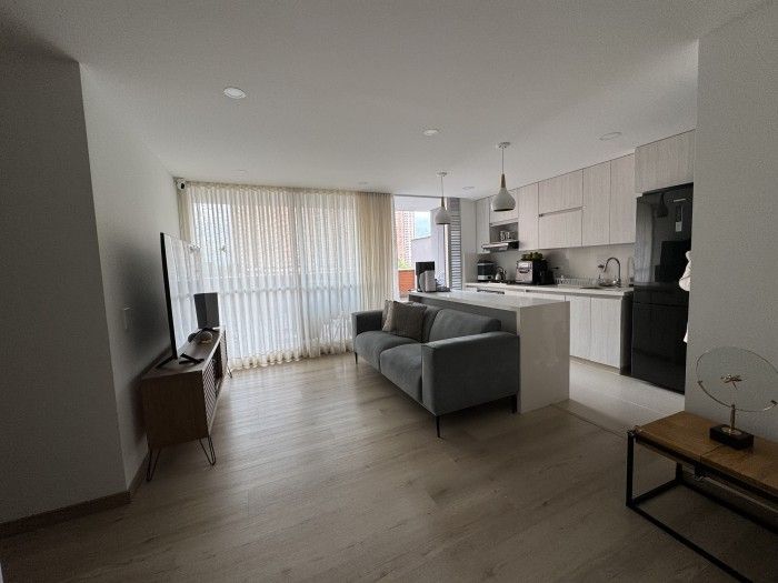 Apartamento en arriendo Antioquia Itagüí Santa Catalina 170 m2 Habitaciones 3 Baños 2 Garajes 1 Precio $4300000