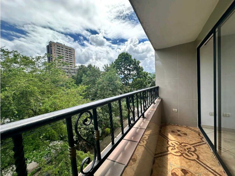 Apartamento en arriendo Antioquia Envigado La Paz 110 m2 Habitaciones 5 Baños 2 Garajes 0 Precio $3200000