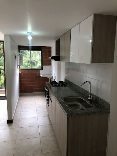 Apartamento en arriendo Antioquia Medellín La Hondonada 68 m2 Habitaciones 3 Baños 2 Garajes 1 Precio $2600000