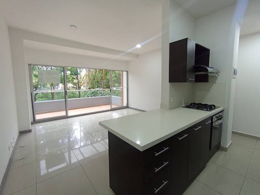 Apartamento en arriendo Antioquia Itagüí Itagüí 106 m2 Habitaciones 3 Baños 2 Garajes 2 Precio $3800000
