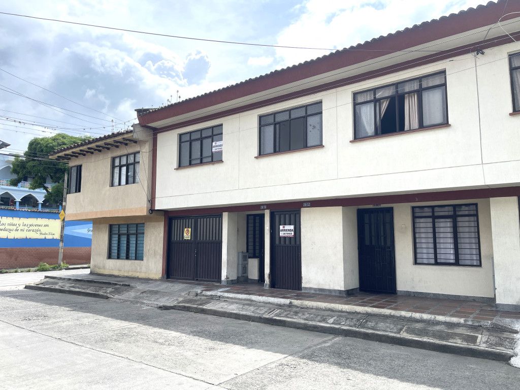 Apartamento en arriendo Valle Del Cauca Palmira El Trébol 79 m2 Habitaciones 4 Baños 3 Garajes 0 Precio $750000