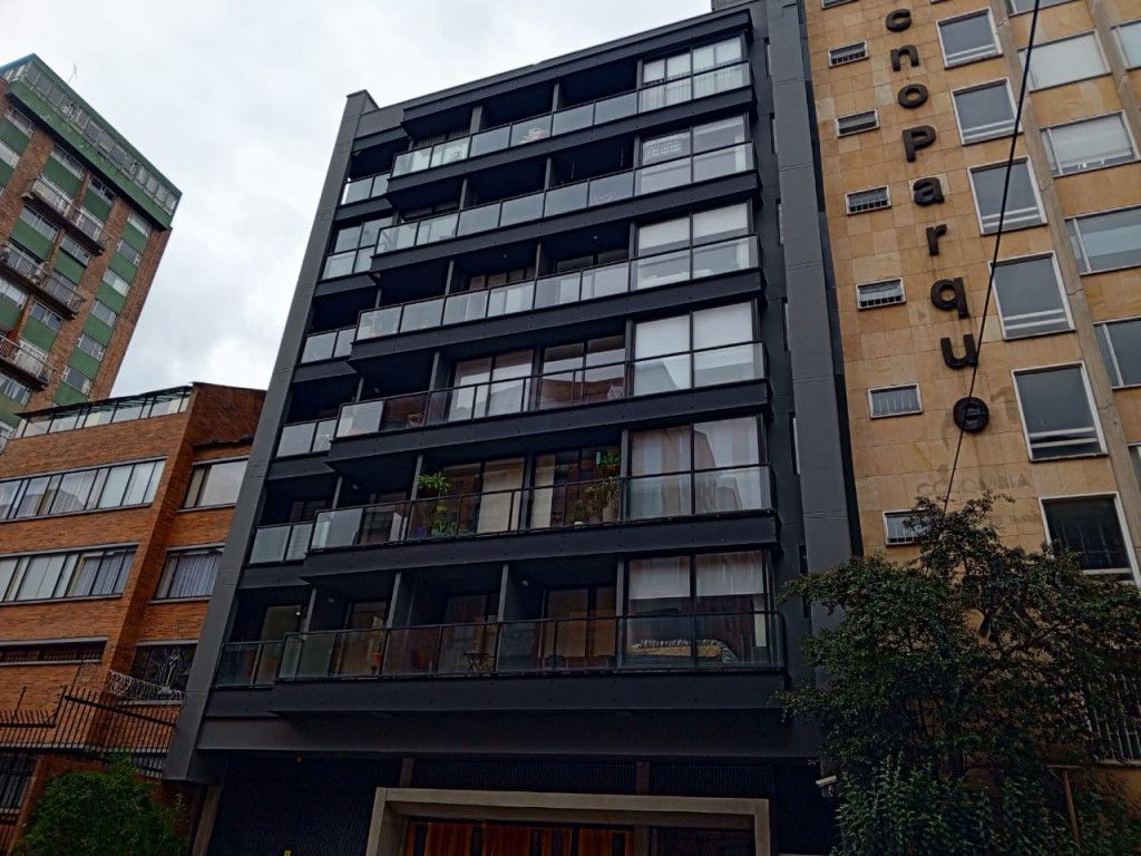 Apartamento en venta Cundinamarca Bogotá Chapinero Central 24 m2 Habitaciones 1 Baños 1 Garajes 0 Precio $230000000