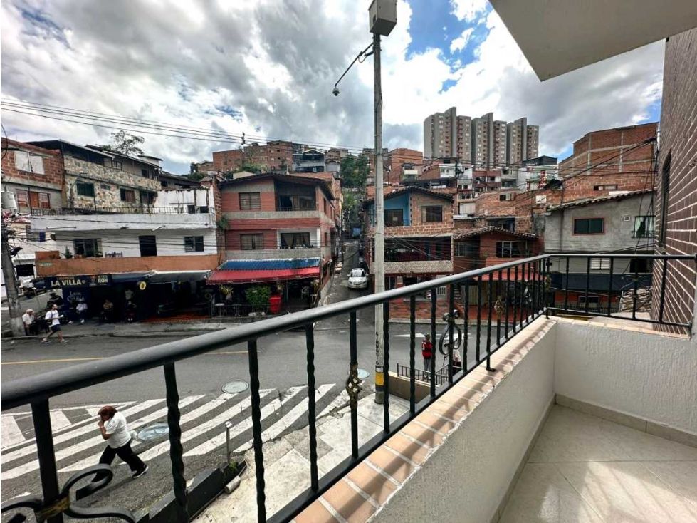 Apartamento en arriendo Antioquia Envigado La Mina 109 m2 Habitaciones 3 Baños 2 Garajes 0 Precio $2500000