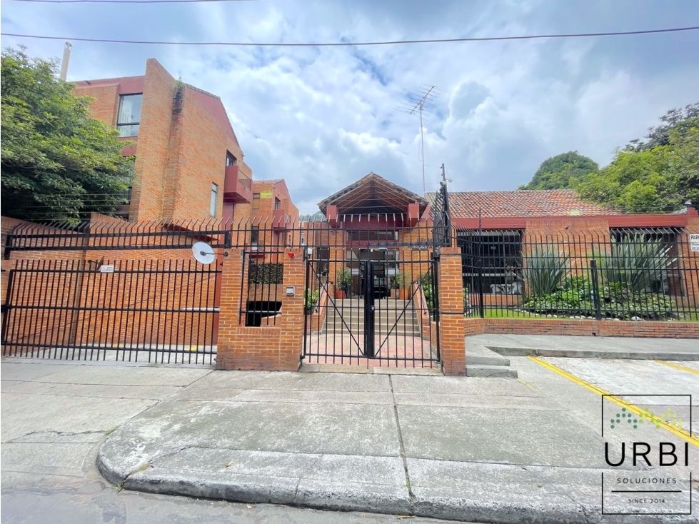 Casa en venta Cundinamarca Bogotá Cedritos 195 m2 Habitaciones 3 Baños 3 Garajes 2 Precio $1326000000