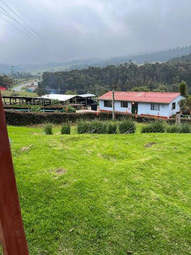Finca en venta Cundinamarca Bogotá Niza 13 m2 Habitaciones 3 Baños 2 Garajes 0 Precio $2400000000