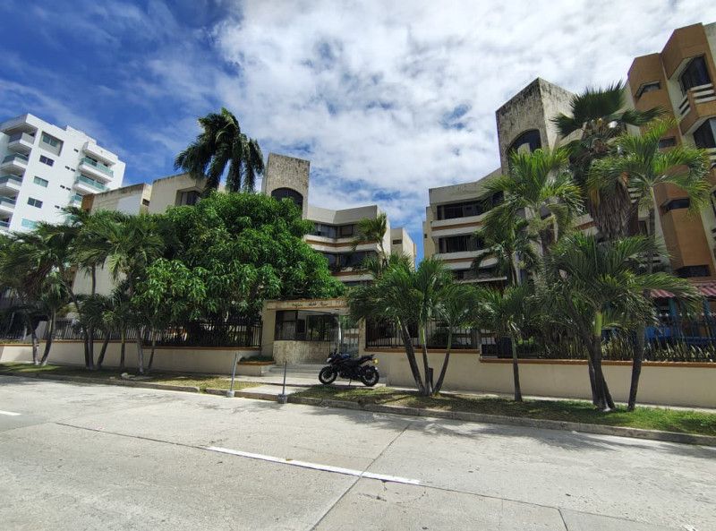 Apartamento en venta Atlántico Barranquilla Altos Del Limon 182 m2 Habitaciones 3 Baños 4 Garajes 2 Precio $560000000