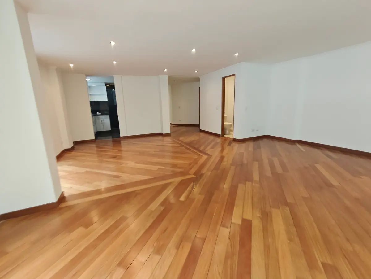 Apartamento en venta Cundinamarca Bogotá El Refugio 200 m2 Habitaciones 3 Baños 3 Garajes 2 Precio $875000000