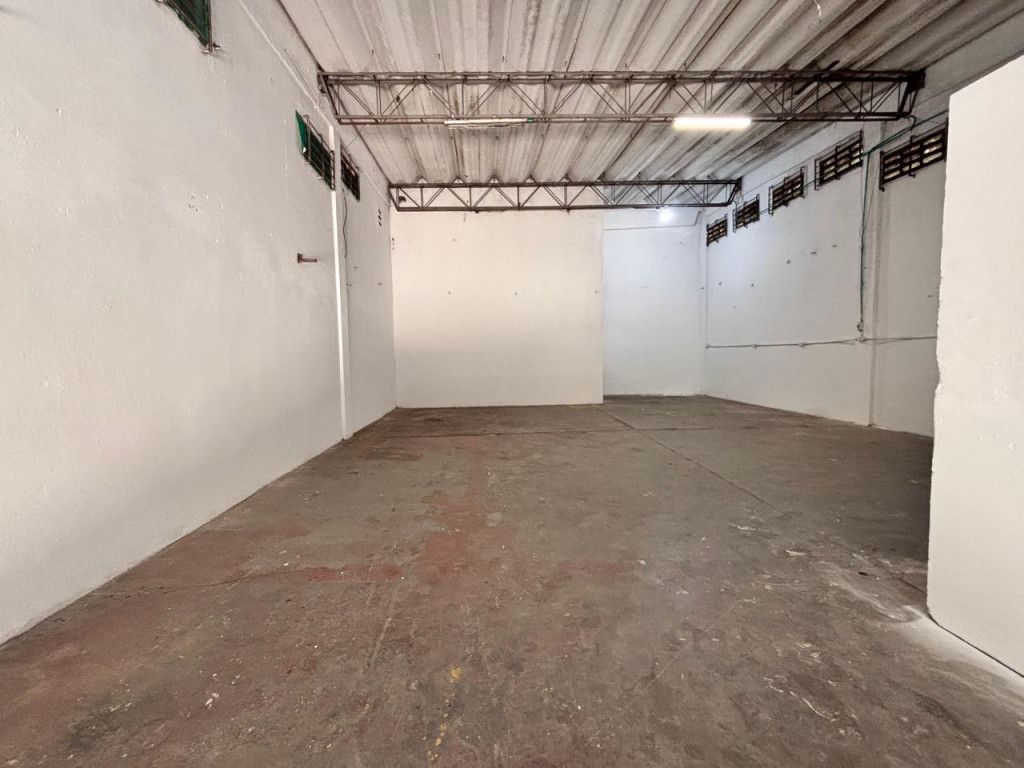 Bodega en arriendo Atlántico Barranquilla Abajo 150 m2 Habitaciones 0 Baños 4 Garajes 0 Precio $4000000