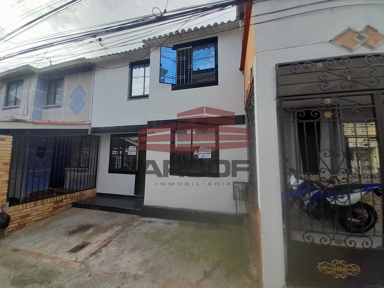 Casa en arriendo Santander Floridablanca Hacienda San Juan 100 m2 Habitaciones 4 Baños 3 Garajes 0 Precio $1500000