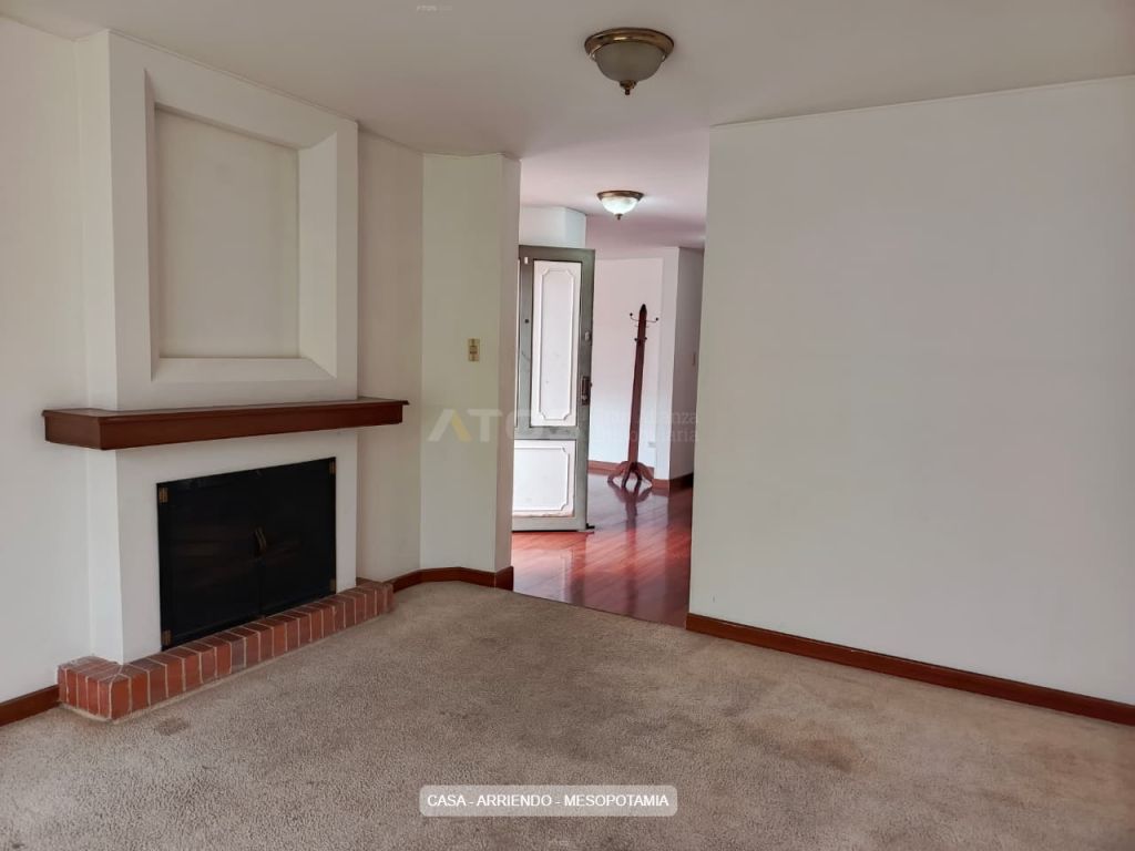 Casa en arriendo Boyacá Tunja Mezopotamia 191 m2 Habitaciones 3 Baños 3 Garajes 1 Precio $3000000