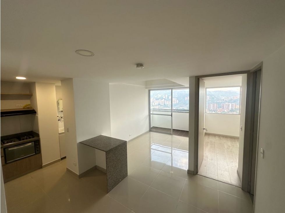 Casa en arriendo Antioquia Itagüí Ditaires 88 m2 Habitaciones 2 Baños 2 Garajes 1 Precio $3841500