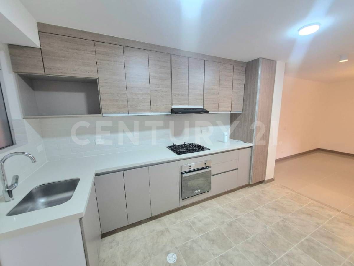 Apartamento en venta Valle Del Cauca Cali Sector La Luisa Bella Suiza 120 m2 Habitaciones 3 Baños 3 Garajes 2 Precio $635000000