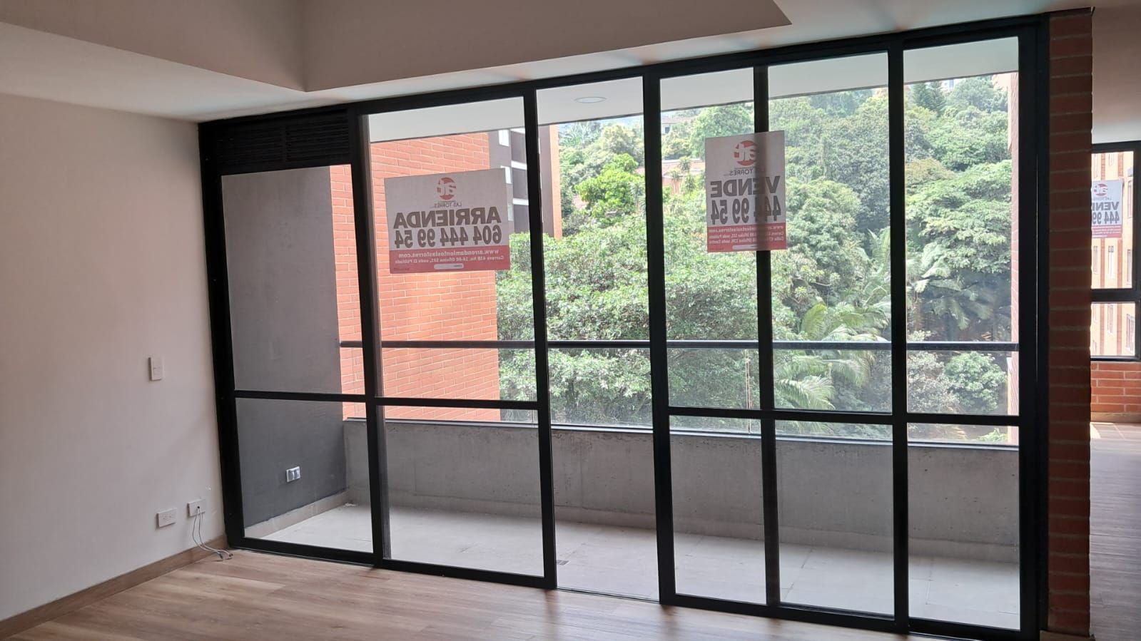 Apartaestudio en arriendo o venta Antioquia Medellín Las Casitas 67 m2 Habitaciones 1 Baños 1 Garajes 1 Precio venta $550000000 Precio arriendo $2900000