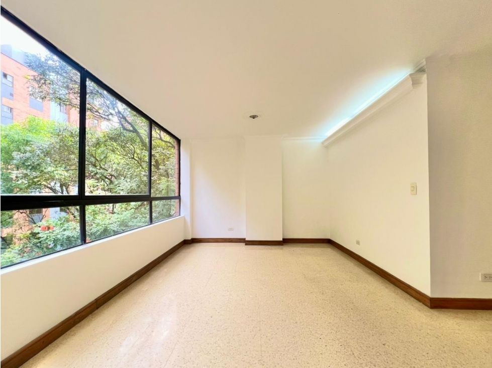 Apartamento en arriendo Antioquia Envigado Bosques De Zúñiga 120 m2 Habitaciones 3 Baños 3 Garajes 2 Precio $3500000