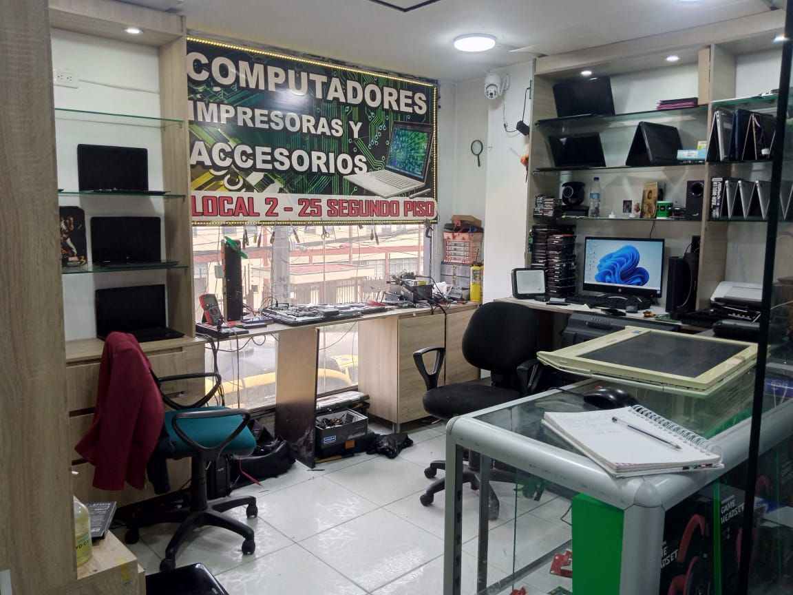 Local en venta Cundinamarca Bogotá Los Naranjos 11 m2 Habitaciones 0 Baños 0 Garajes 0 Precio $150000000