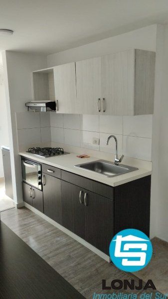 Apartamento en arriendo Antioquia Itagüí Cr Rivera De Suramerica 100 m2 Habitaciones 3 Baños 2 Garajes 0 Precio $3300000