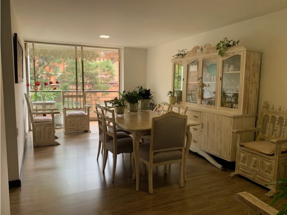 Apartamento en venta Antioquia Envigado Zúñiga 100 m2 Habitaciones 2 Baños 2 Garajes 1 Precio $660000000