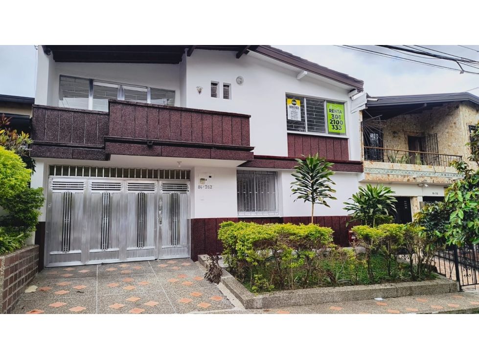 Casa en arriendo Antioquia Medellín Simon Bolivar 300 m2 Habitaciones 4 Baños 4 Garajes 1 Precio $6500000