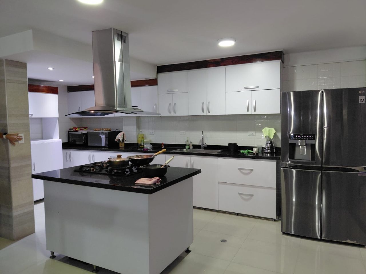 Casa en venta Valle Del Cauca Cali El Ingenio 330 m2 Habitaciones 5 Baños 6 Garajes 2 Precio $1800000000