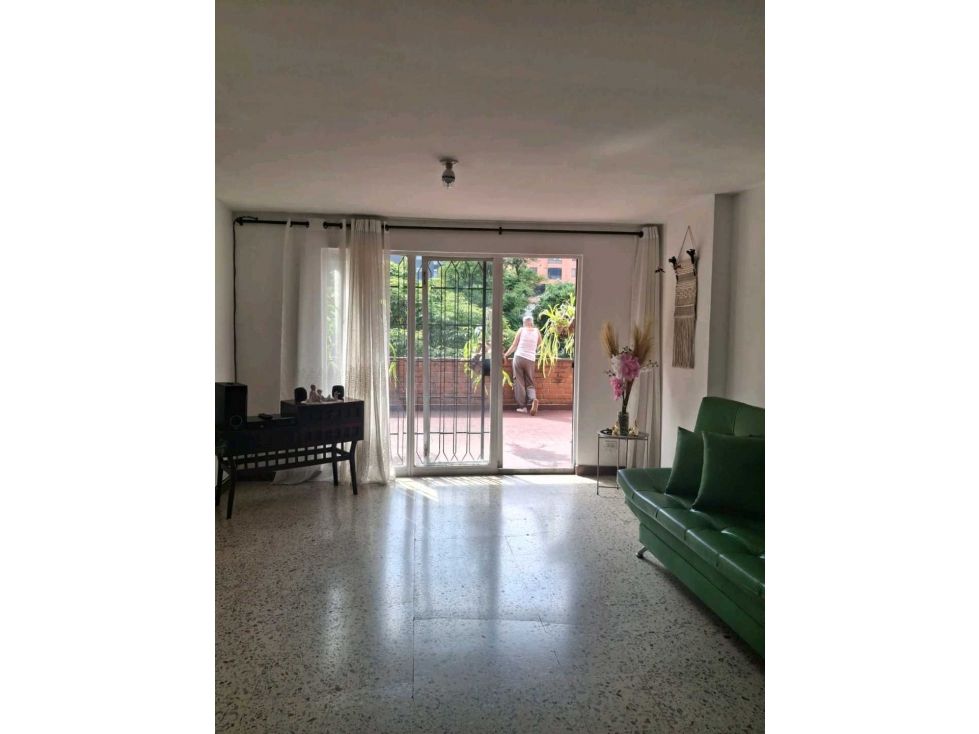 Apartamento en venta Antioquia Medellín Florida Nueva 130 m2 Habitaciones 3 Baños 3 Garajes 0 Precio $625000000