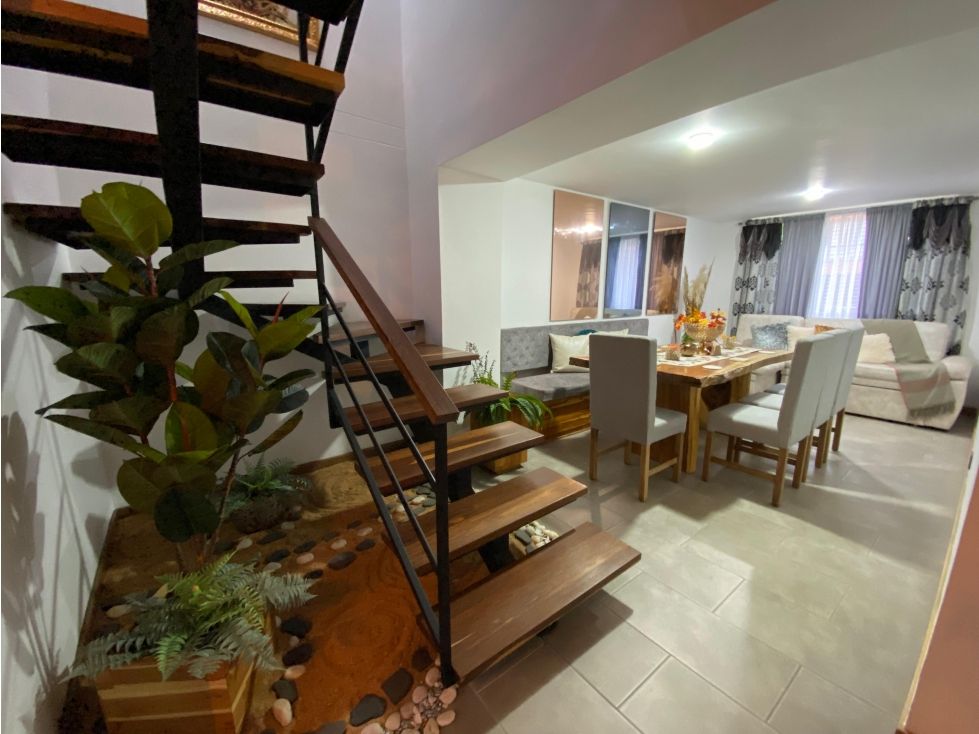 Casa en venta Antioquia Itagüí Santa Catalina 137 m2 Habitaciones 3 Baños 3 Garajes 2 Precio $890000000