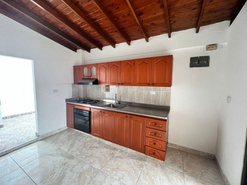 Casa en arriendo Antioquia Sabaneta Santa Ana 112 m2 Habitaciones 3 Baños 2 Garajes 0 Precio $2600000