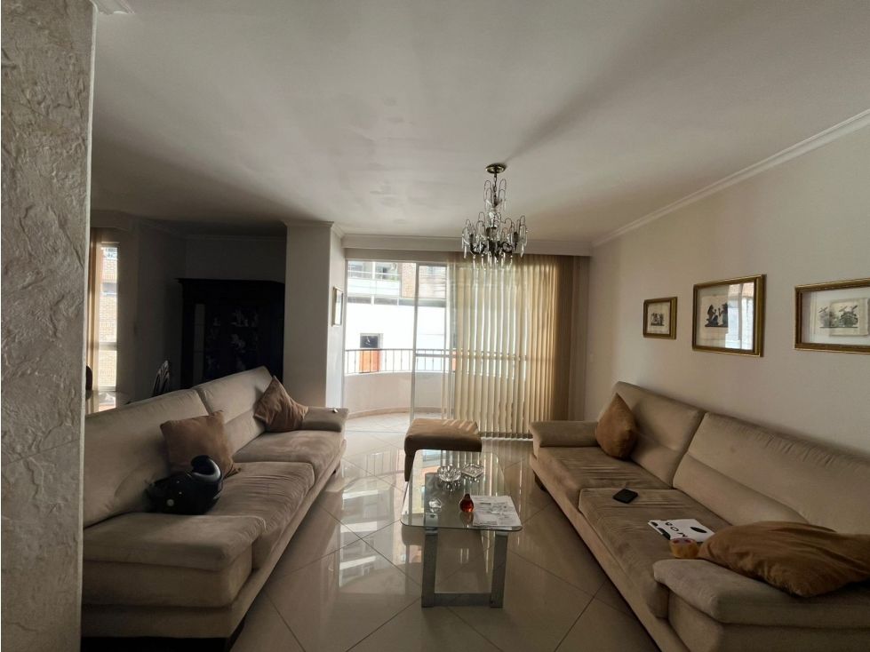 Apartamento en arriendo Antioquia Envigado Quintas De Zuñiga 114 m2 Habitaciones 2 Baños 4 Garajes 2 Precio $4300000
