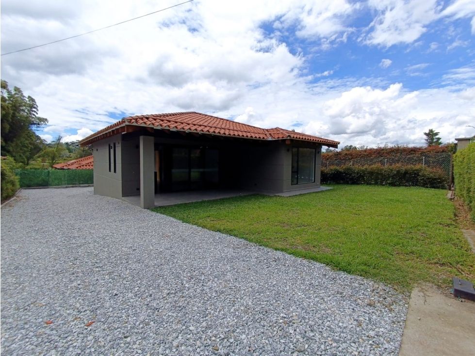 Finca en arriendo Antioquia Rionegro Rionegro 170 m2 Habitaciones 3 Baños 3 Garajes 3 Precio $10000000
