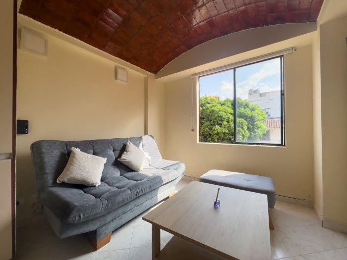 Apartaestudio en arriendo Valle Del Cauca Cali San Fernando Nuevo 40 m2 Habitaciones 1 Baños 1 Garajes 1 Precio $1800000