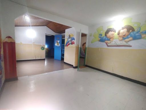 Casa en arriendo Cundinamarca Bogotá Bolivia 230 m2 Habitaciones 7 Baños 2 Garajes 1 Precio $4800000