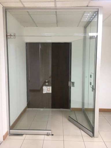 Oficina en venta Cundinamarca Bogotá Cerros De Los Alpes 164 m2 Habitaciones 0 Baños 2 Garajes 4 Precio $1800000000