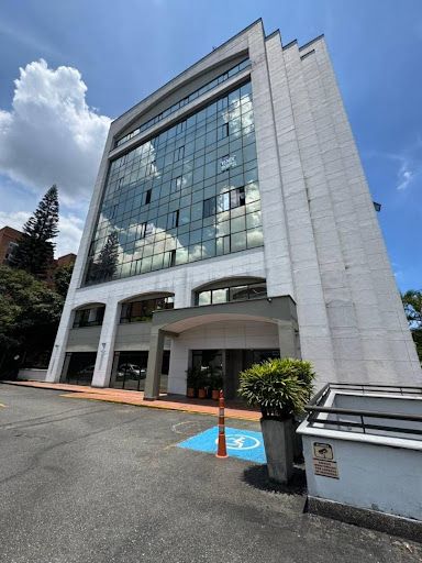 Oficina en arriendo Antioquia Medellín Urbanizacion Bosques De La Aguacata 40 m2 Habitaciones 0 Baños 1 Garajes 1 Precio $3500000