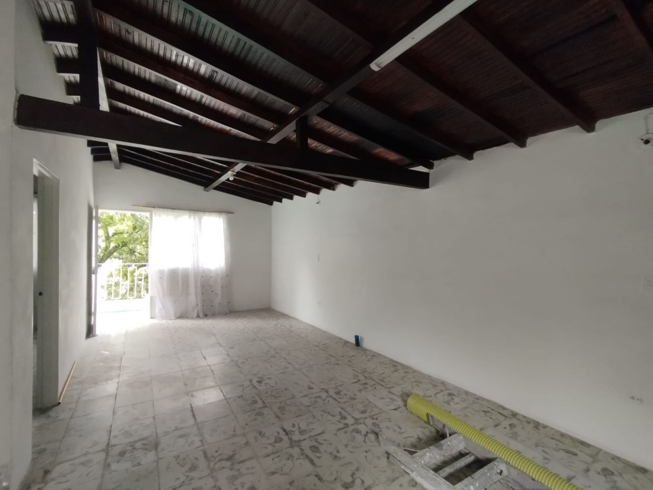 Apartamento en arriendo Antioquia Medellín Moravia 100 m2 Habitaciones 4 Baños 2 Garajes 0 Precio $2000000