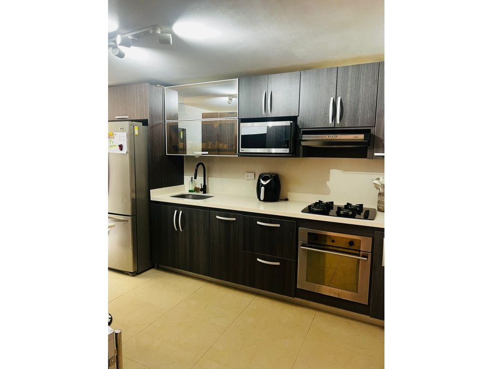 Apartamento en venta Antioquia Medellín Loreto 124 m2 Habitaciones 4 Baños 4 Garajes 2 Precio $979000000