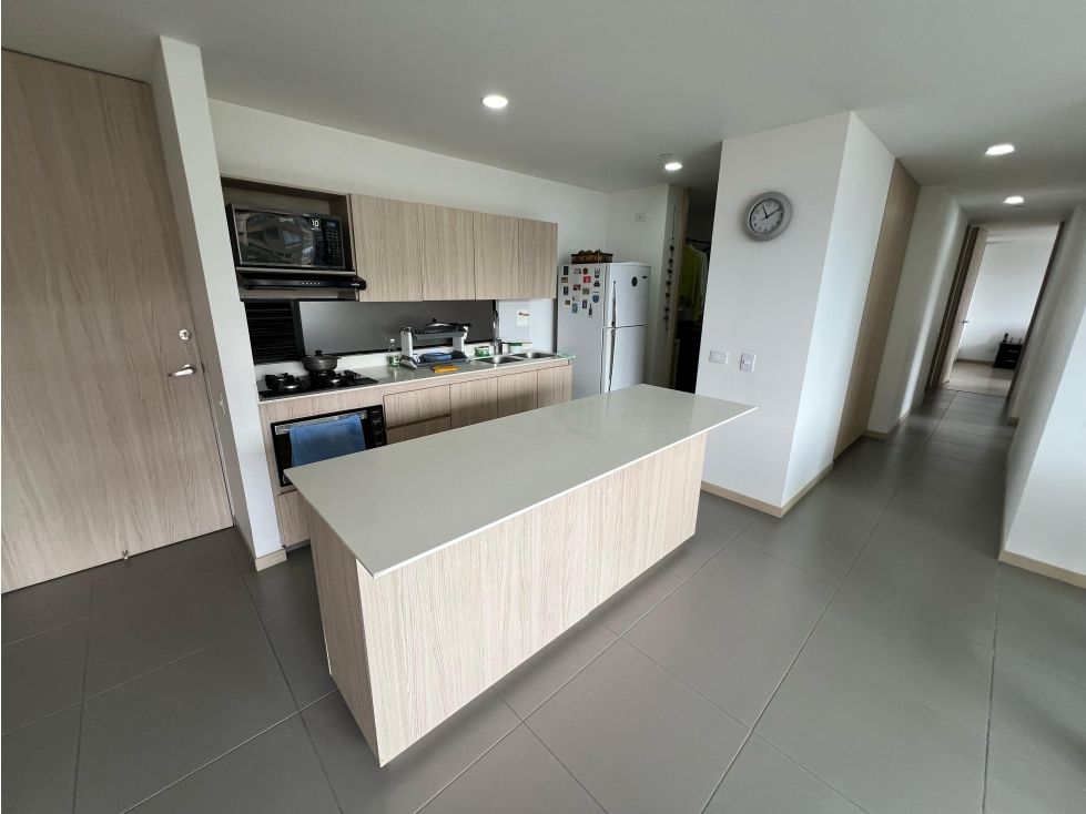 Apartamento en venta Antioquia Envigado Loma De Las Brujas 113 m2 Habitaciones 4 Baños 2 Garajes 2 Precio $945000000