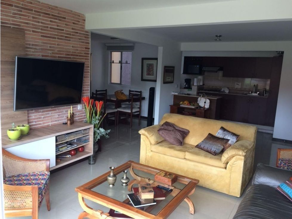 Apartamento en venta Antioquia Envigado Los Naranjos 85 m2 Habitaciones 3 Baños 2 Garajes 1 Precio $675000000