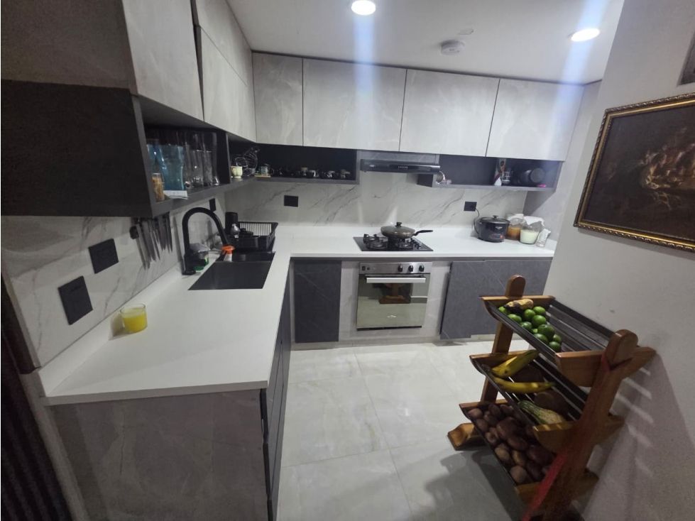 Casa en venta Antioquia Envigado La Pradera 270 m2 Habitaciones 3 Baños 5 Garajes 2 Precio $1180000000