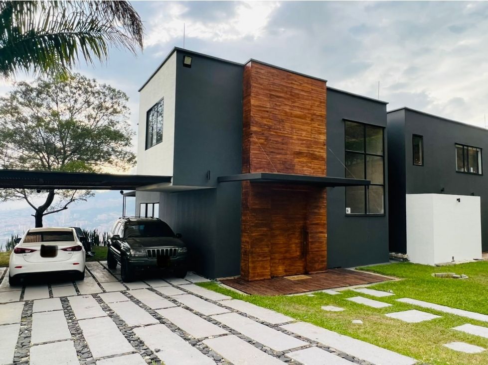 Casa Campestre en venta Antioquia Bello La Navarra 390 m2 Habitaciones 5 Baños 5 Garajes 8 Precio $2369990000