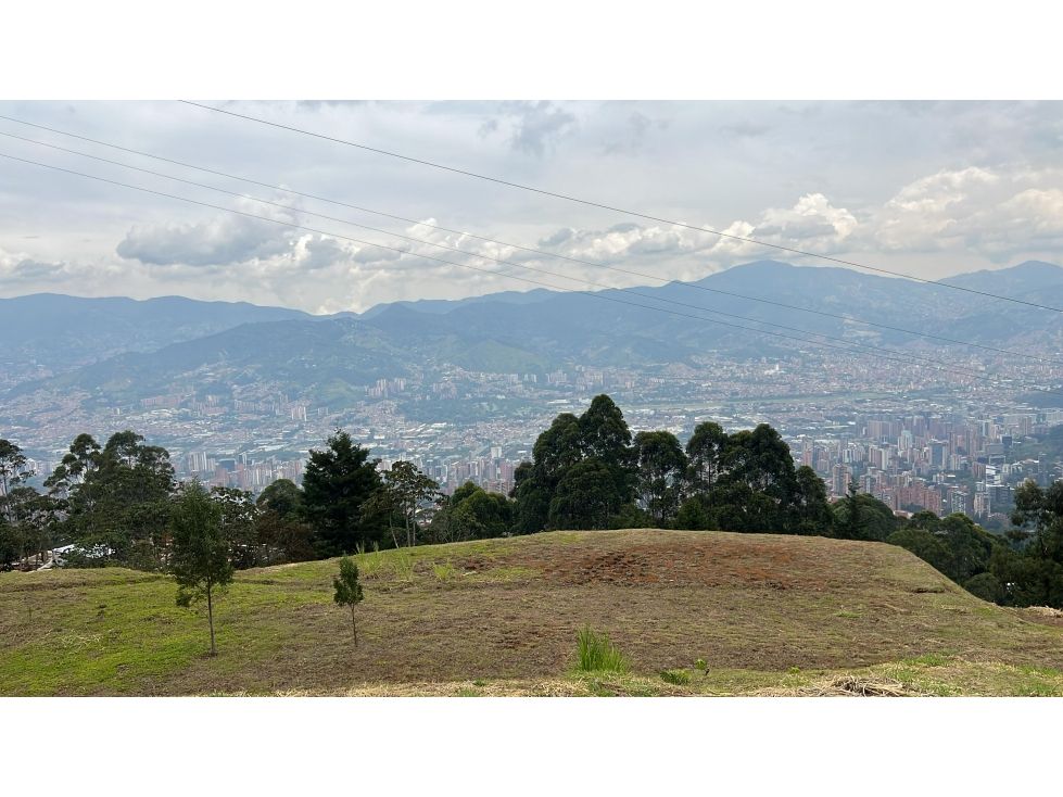 Lote en venta Antioquia Medellín Bombona No2 13300 m2 Habitaciones 0 Baños 0 Garajes 0 Precio $3435000000